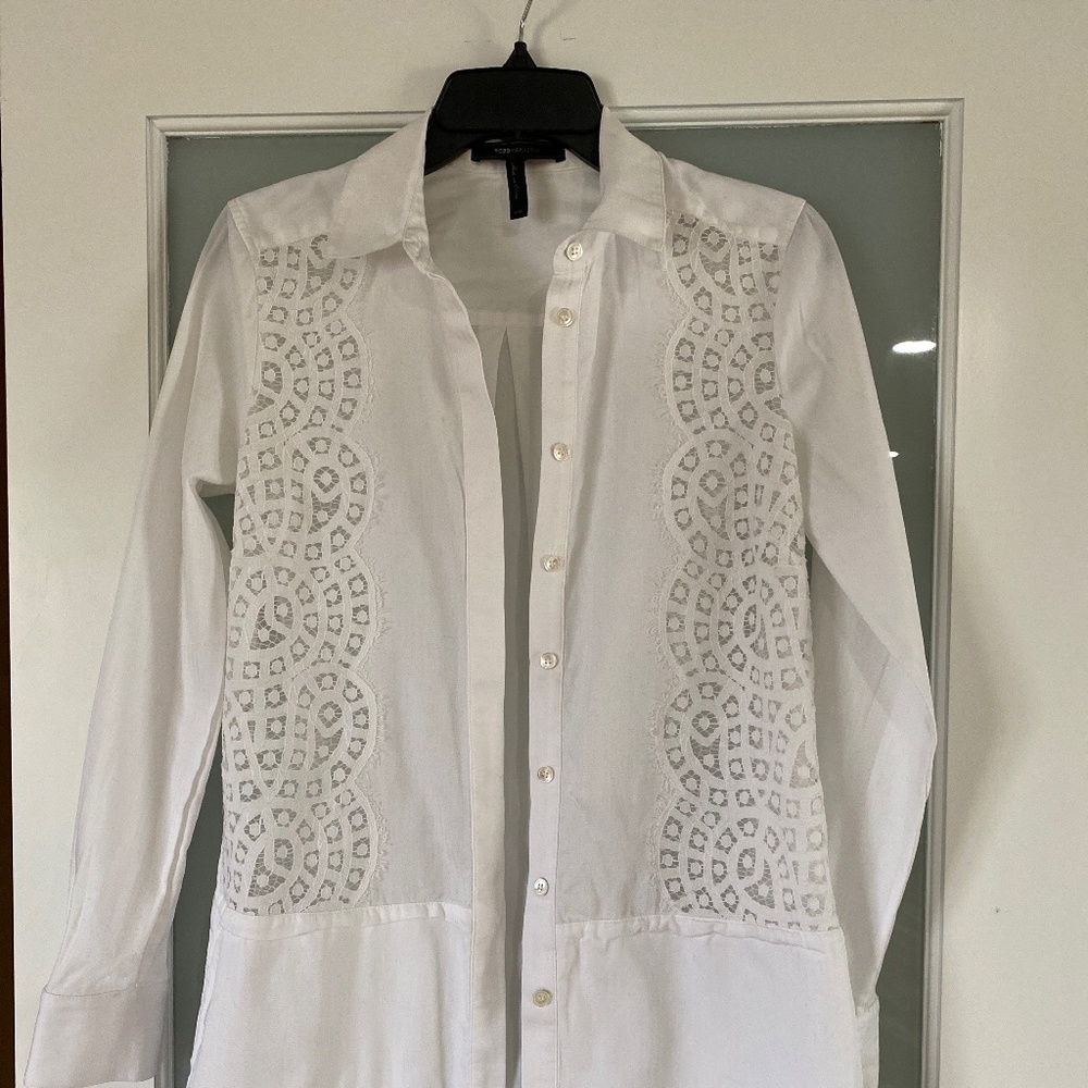 - White BCBG Max Azaria dress shirt with lace XXS